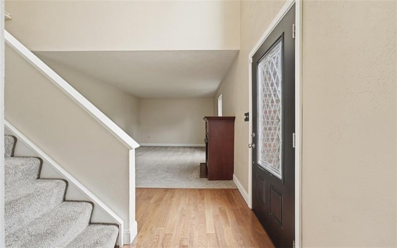 328 Whitney Chase Lane, Irwin, 15642, 3 Bedrooms Bedrooms, 9 Rooms Rooms,2.1 BathroomsBathrooms,Residential,For Sale,Whitney Chase Lane,1763945