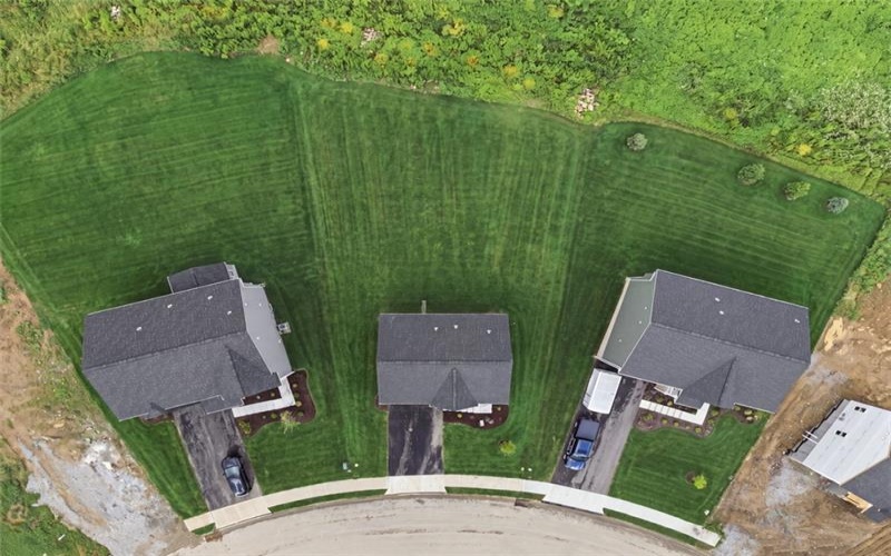 498 Gardenia Drive, Belle Vernon, 15012, 4 Bedrooms Bedrooms, ,2.1 BathroomsBathrooms,Residential,For Sale,Gardenia Drive,1763951