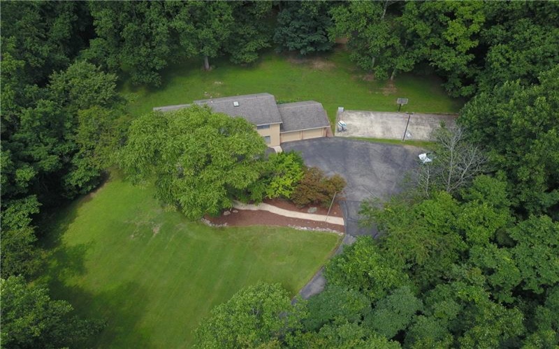 4900 Cole Road, Murrysville, 15668, 3 Bedrooms Bedrooms, 11 Rooms Rooms,3.1 BathroomsBathrooms,Residential,For Sale,Cole Road,1764000