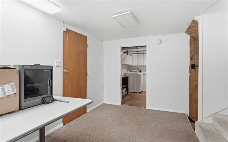 850 Westchester Dr, Irwin, 15642, 3 Bedrooms Bedrooms, ,2 BathroomsBathrooms,Residential,For Sale,Westchester Dr,1764007