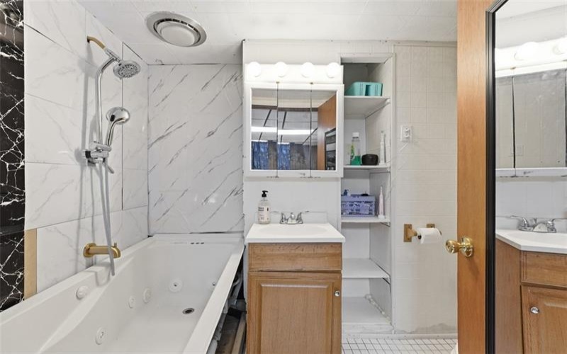 850 Westchester Dr, Irwin, 15642, 3 Bedrooms Bedrooms, ,2 BathroomsBathrooms,Residential,For Sale,Westchester Dr,1764007