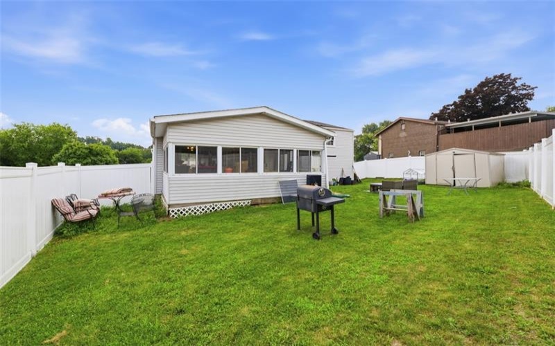 850 Westchester Dr, Irwin, 15642, 3 Bedrooms Bedrooms, ,2 BathroomsBathrooms,Residential,For Sale,Westchester Dr,1764007