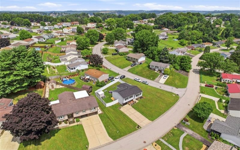 850 Westchester Dr, Irwin, 15642, 3 Bedrooms Bedrooms, ,2 BathroomsBathrooms,Residential,For Sale,Westchester Dr,1764007