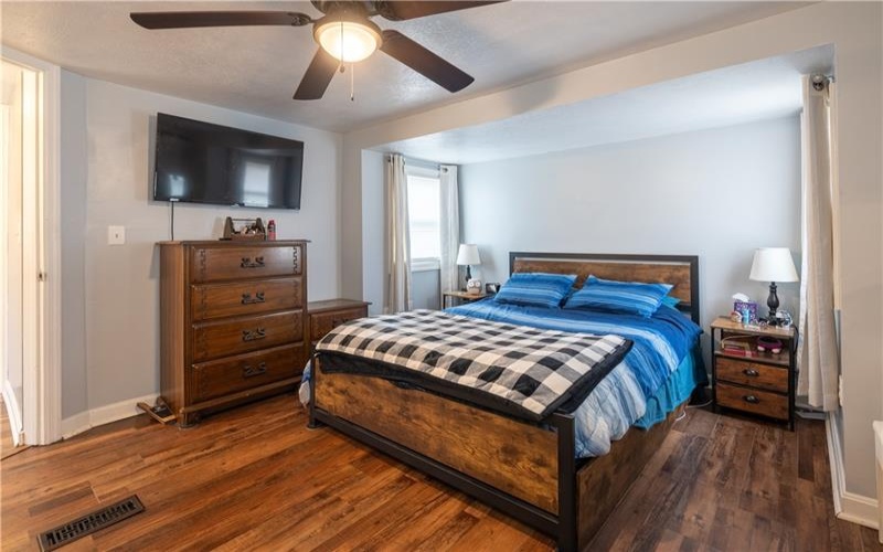 26 Circle Drive, Finleyville, 15332, 3 Bedrooms Bedrooms, ,1 BathroomBathrooms,Residential,For Sale,Circle Drive,1764014