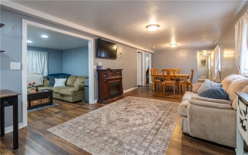 26 Circle Drive, Finleyville, 15332, 3 Bedrooms Bedrooms, ,1 BathroomBathrooms,Residential,For Sale,Circle Drive,1764014