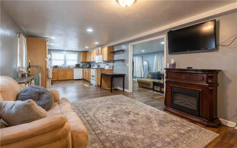 26 Circle Drive, Finleyville, 15332, 3 Bedrooms Bedrooms, ,1 BathroomBathrooms,Residential,For Sale,Circle Drive,1764014