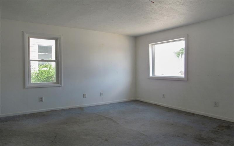 84 Main Street, Smithfield, 15478, 2 Bedrooms Bedrooms, 6 Rooms Rooms,1 BathroomBathrooms,Residential,For Sale,Main Street,1764021