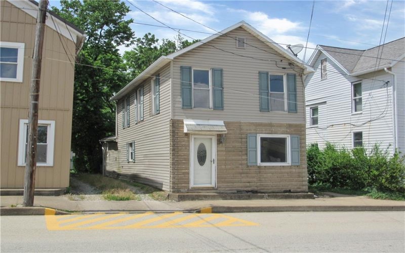 84 Main Street, Smithfield, 15478, 2 Bedrooms Bedrooms, 6 Rooms Rooms,1 BathroomBathrooms,Residential,For Sale,Main Street,1764021