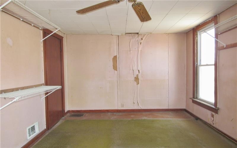 84 Main Street, Smithfield, 15478, 2 Bedrooms Bedrooms, 6 Rooms Rooms,1 BathroomBathrooms,Residential,For Sale,Main Street,1764021
