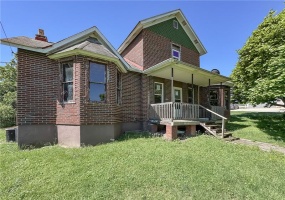 605 Maple St, Brownsville, 15417, 2 Bedrooms Bedrooms, ,1 BathroomBathrooms,Residential,For Sale,Maple St,1764078