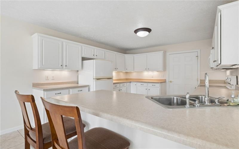 507 Kristi Drive, Greensburg, 15601, 3 Bedrooms Bedrooms, 7 Rooms Rooms,2 BathroomsBathrooms,Residential,For Sale,Kristi Drive,1764107