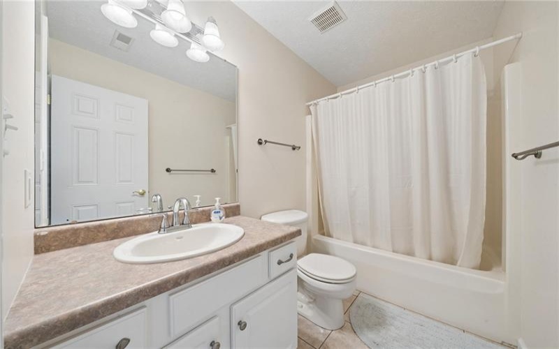 507 Kristi Drive, Greensburg, 15601, 3 Bedrooms Bedrooms, 7 Rooms Rooms,2 BathroomsBathrooms,Residential,For Sale,Kristi Drive,1764107