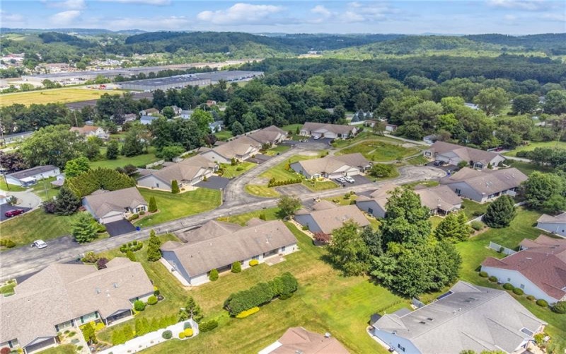 507 Kristi Drive, Greensburg, 15601, 3 Bedrooms Bedrooms, 7 Rooms Rooms,2 BathroomsBathrooms,Residential,For Sale,Kristi Drive,1764107