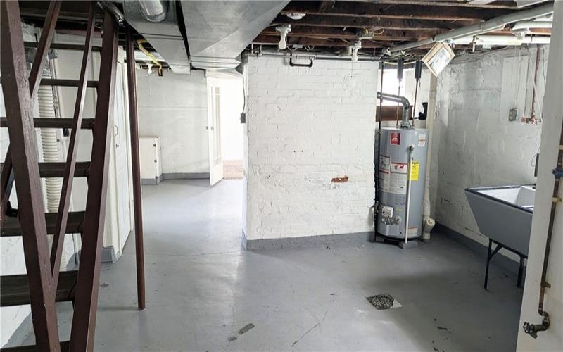 50 Zeller St, Greensburg, 15601, 2 Bedrooms Bedrooms, ,2 BathroomsBathrooms,Residential,For Sale,Zeller St,1764122