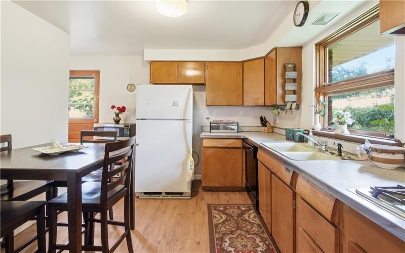 116 Hidden Valley Road, Canonsburg, 15317, 3 Bedrooms Bedrooms, 11 Rooms Rooms,1.2 BathroomsBathrooms,Residential,For Sale,Hidden Valley Road,1764132