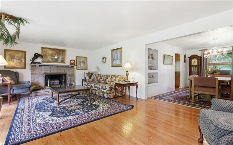 116 Hidden Valley Road, Canonsburg, 15317, 3 Bedrooms Bedrooms, 11 Rooms Rooms,1.2 BathroomsBathrooms,Residential,For Sale,Hidden Valley Road,1764132