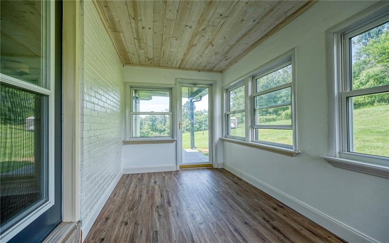 1975 State Route 980, Canonsburg, 15317, 3 Bedrooms Bedrooms, ,1.1 BathroomsBathrooms,Residential,For Sale,State Route 980,1764146
