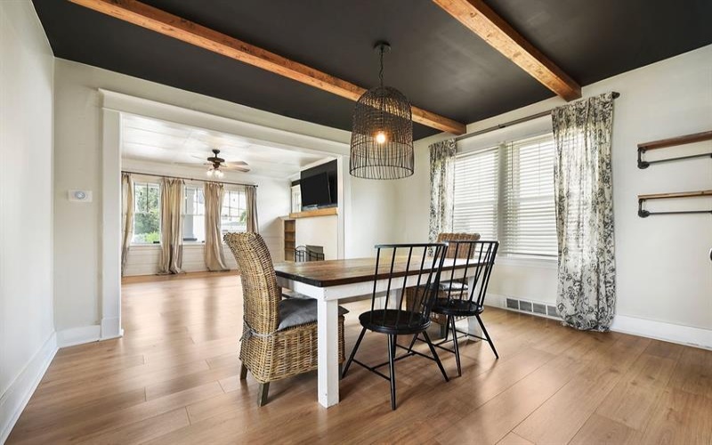 723 8th St, Irwin, 15642, 4 Bedrooms Bedrooms, 9 Rooms Rooms,2.1 BathroomsBathrooms,Residential,For Sale,8th St,1764153