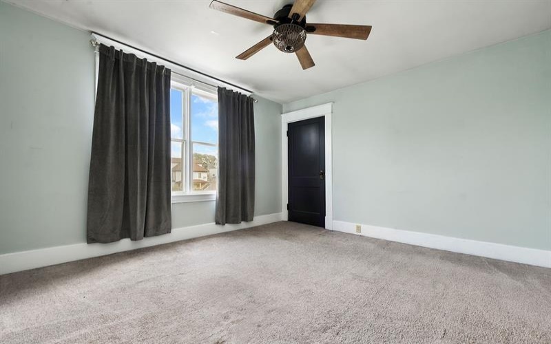 723 8th St, Irwin, 15642, 4 Bedrooms Bedrooms, 9 Rooms Rooms,2.1 BathroomsBathrooms,Residential,For Sale,8th St,1764153
