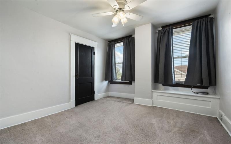 723 8th St, Irwin, 15642, 4 Bedrooms Bedrooms, 9 Rooms Rooms,2.1 BathroomsBathrooms,Residential,For Sale,8th St,1764153