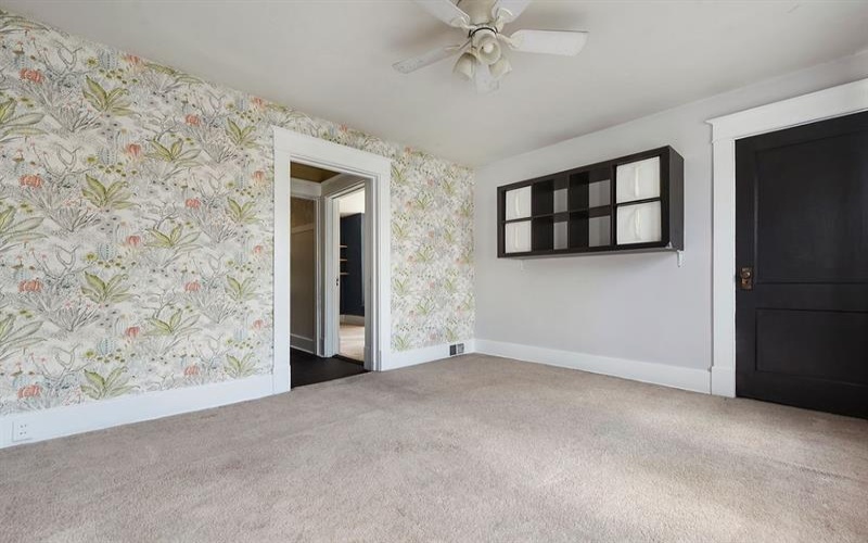 723 8th St, Irwin, 15642, 4 Bedrooms Bedrooms, 9 Rooms Rooms,2.1 BathroomsBathrooms,Residential,For Sale,8th St,1764153