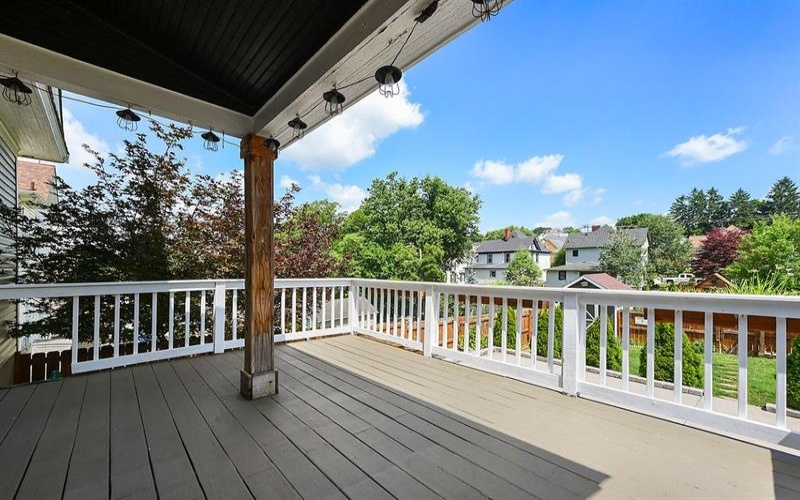 723 8th St, Irwin, 15642, 4 Bedrooms Bedrooms, 9 Rooms Rooms,2.1 BathroomsBathrooms,Residential,For Sale,8th St,1764153
