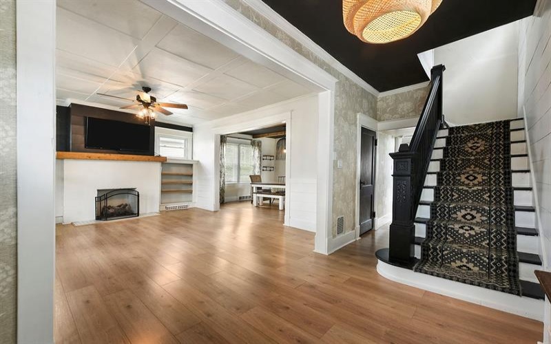 723 8th St, Irwin, 15642, 4 Bedrooms Bedrooms, 9 Rooms Rooms,2.1 BathroomsBathrooms,Residential,For Sale,8th St,1764153