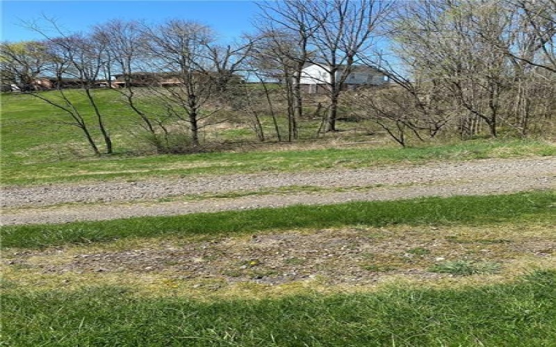188 Steubenville Pike, Burgettstown, 15021, 4 Bedrooms Bedrooms, ,2 BathroomsBathrooms,Residential,For Sale,Steubenville Pike,1764157
