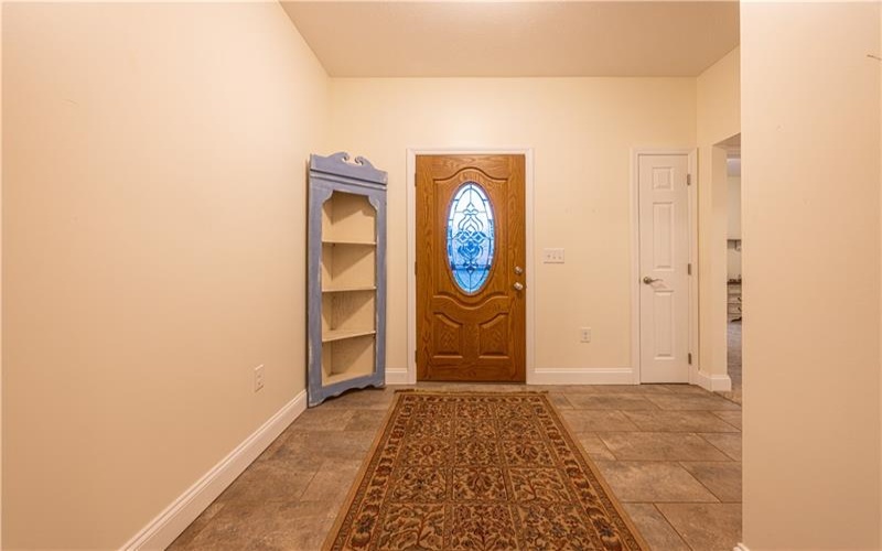 1102 Cross Creek Dr, Uniontown, 15401, 3 Bedrooms Bedrooms, ,2 BathroomsBathrooms,Residential,For Sale,Cross Creek Dr,1764216