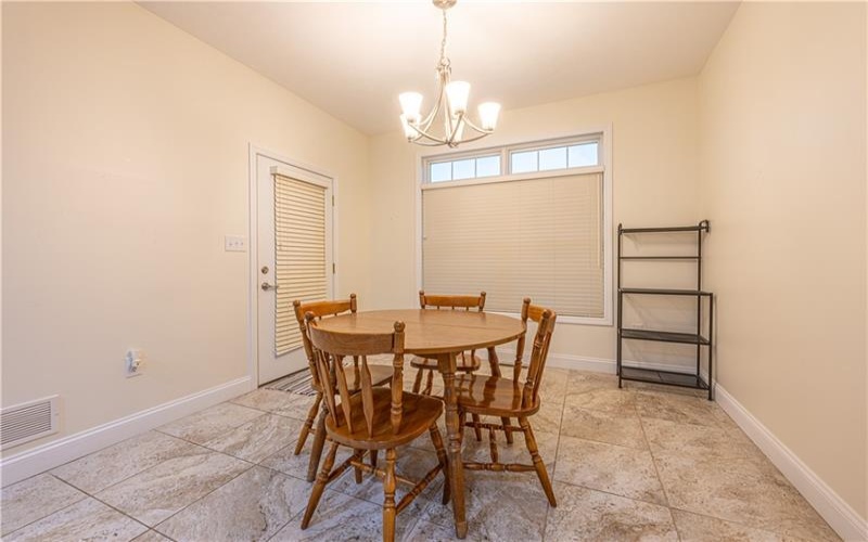 1102 Cross Creek Dr, Uniontown, 15401, 3 Bedrooms Bedrooms, ,2 BathroomsBathrooms,Residential,For Sale,Cross Creek Dr,1764216