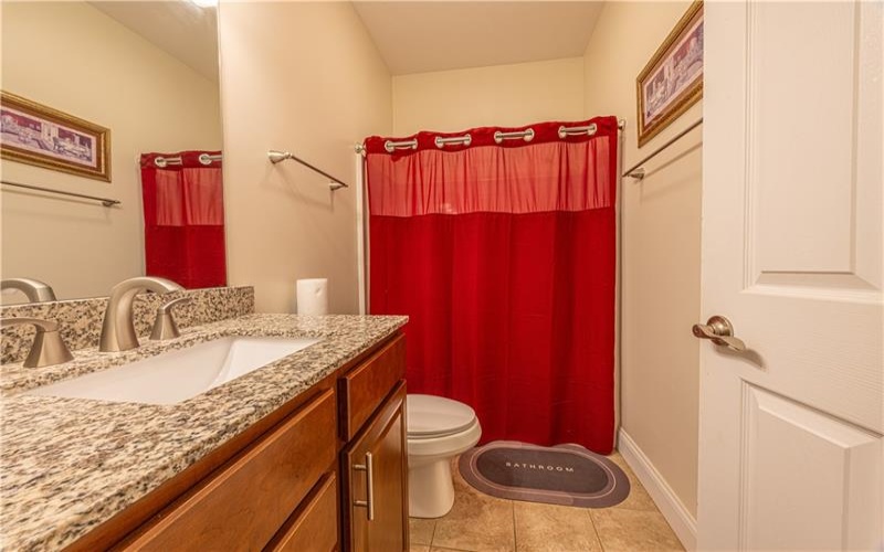1102 Cross Creek Dr, Uniontown, 15401, 3 Bedrooms Bedrooms, ,2 BathroomsBathrooms,Residential,For Sale,Cross Creek Dr,1764216