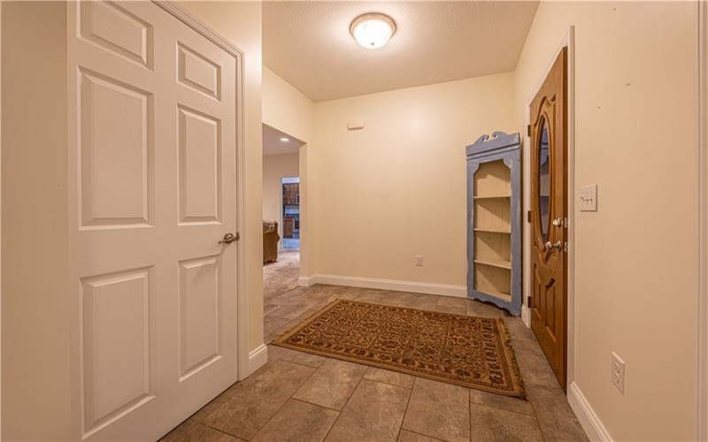 1102 Cross Creek Dr, Uniontown, 15401, 3 Bedrooms Bedrooms, ,2 BathroomsBathrooms,Residential,For Sale,Cross Creek Dr,1764216