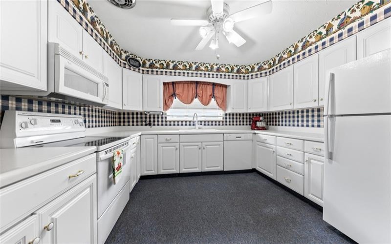 1317 Clifton Road, Washington, 15301, 3 Bedrooms Bedrooms, 10 Rooms Rooms,2 BathroomsBathrooms,Residential,For Sale,Clifton Road,1764236