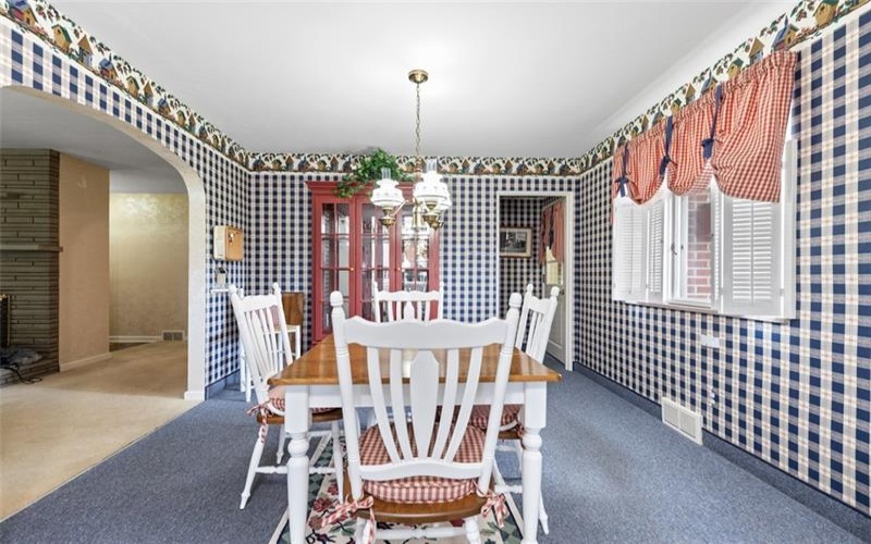 1317 Clifton Road, Washington, 15301, 3 Bedrooms Bedrooms, 10 Rooms Rooms,2 BathroomsBathrooms,Residential,For Sale,Clifton Road,1764236