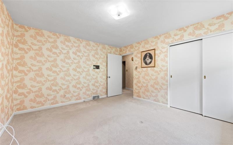 1317 Clifton Road, Washington, 15301, 3 Bedrooms Bedrooms, 10 Rooms Rooms,2 BathroomsBathrooms,Residential,For Sale,Clifton Road,1764236
