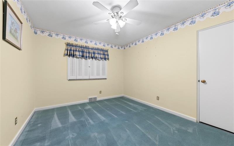 1317 Clifton Road, Washington, 15301, 3 Bedrooms Bedrooms, 10 Rooms Rooms,2 BathroomsBathrooms,Residential,For Sale,Clifton Road,1764236