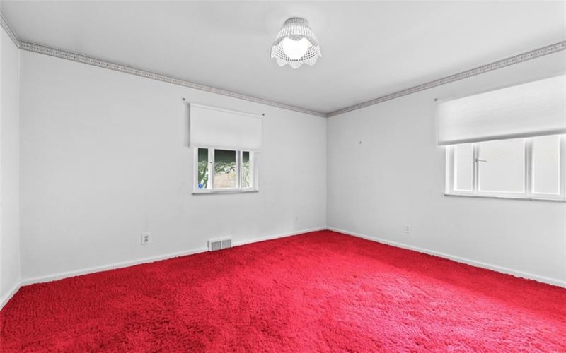 1317 Clifton Road, Washington, 15301, 3 Bedrooms Bedrooms, 10 Rooms Rooms,2 BathroomsBathrooms,Residential,For Sale,Clifton Road,1764236