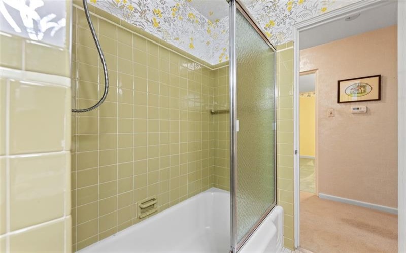 1317 Clifton Road, Washington, 15301, 3 Bedrooms Bedrooms, 10 Rooms Rooms,2 BathroomsBathrooms,Residential,For Sale,Clifton Road,1764236