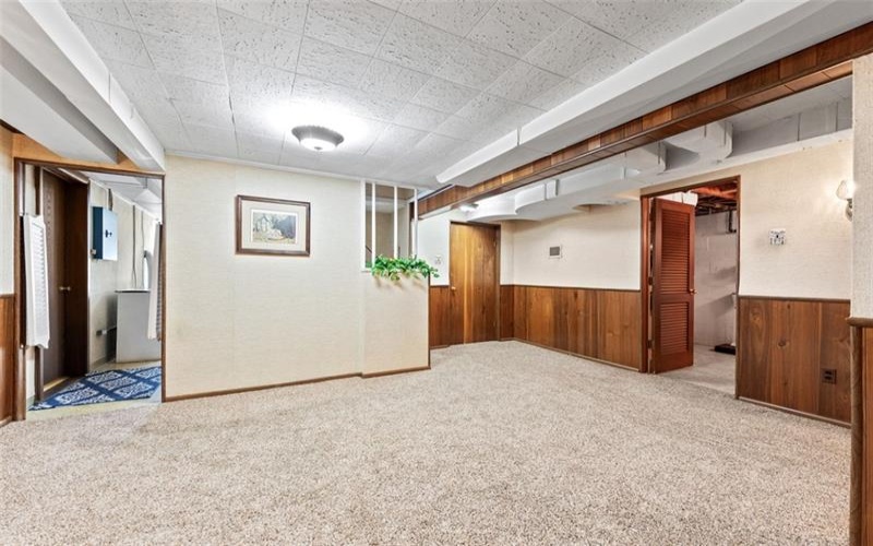 1317 Clifton Road, Washington, 15301, 3 Bedrooms Bedrooms, 10 Rooms Rooms,2 BathroomsBathrooms,Residential,For Sale,Clifton Road,1764236