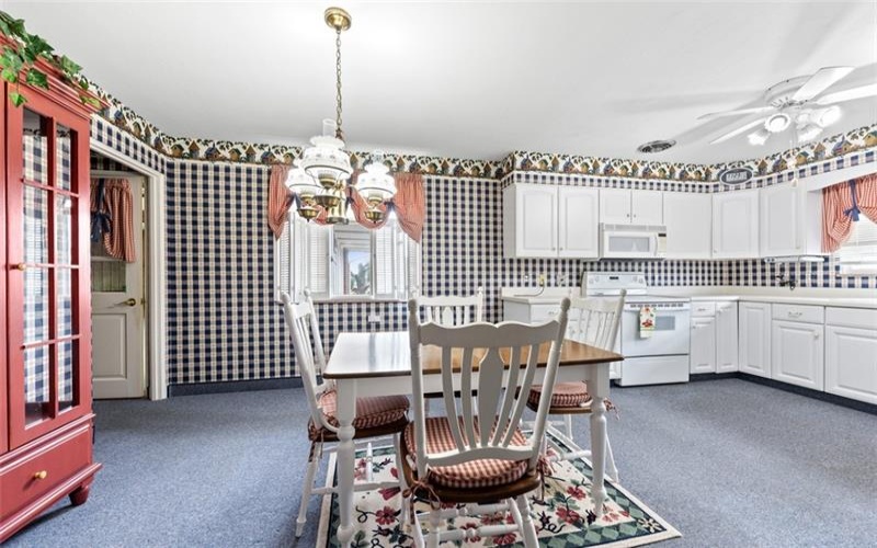 1317 Clifton Road, Washington, 15301, 3 Bedrooms Bedrooms, 10 Rooms Rooms,2 BathroomsBathrooms,Residential,For Sale,Clifton Road,1764236