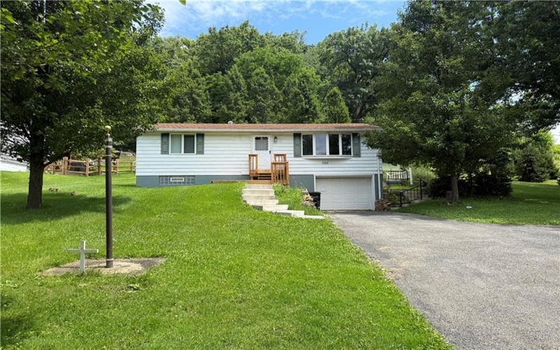 1563 Route 30, Ligonier, 15658, 2 Bedrooms Bedrooms, ,2 BathroomsBathrooms,Residential,For Sale,Route 30,1764277