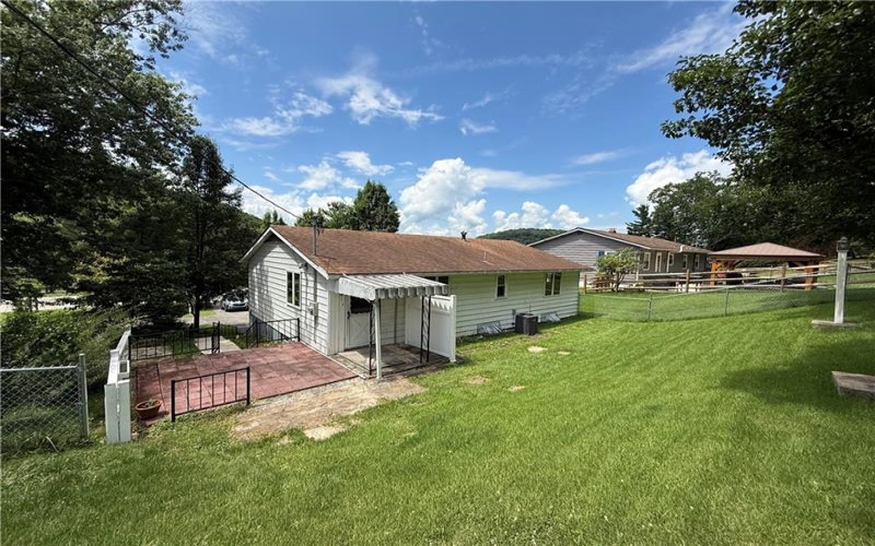 1563 Route 30, Ligonier, 15658, 2 Bedrooms Bedrooms, ,2 BathroomsBathrooms,Residential,For Sale,Route 30,1764277