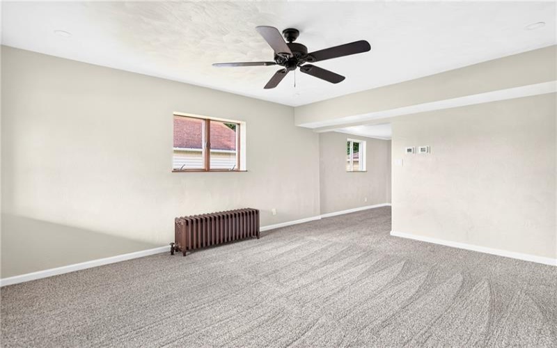 403 PERRY AVENUE, Belle Vernon, 15012, 3 Bedrooms Bedrooms, 9 Rooms Rooms,1 BathroomBathrooms,Residential,For Sale,PERRY AVENUE,1764280