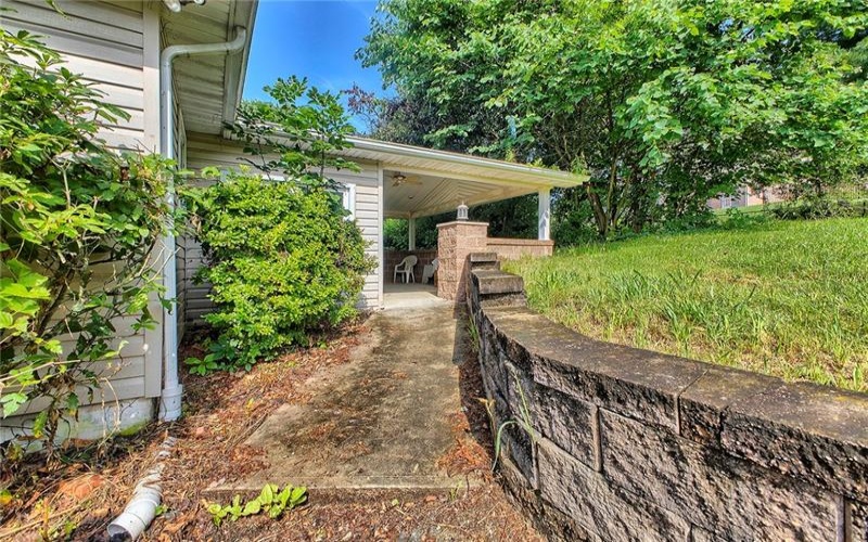 888 Bovard Luxor Road, Greensburg, 15601, 3 Bedrooms Bedrooms, ,1 BathroomBathrooms,Residential,For Sale,Bovard Luxor Road,1764301