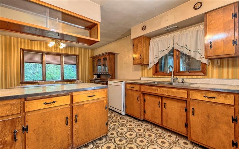 888 Bovard Luxor Road, Greensburg, 15601, 3 Bedrooms Bedrooms, ,1 BathroomBathrooms,Residential,For Sale,Bovard Luxor Road,1764301