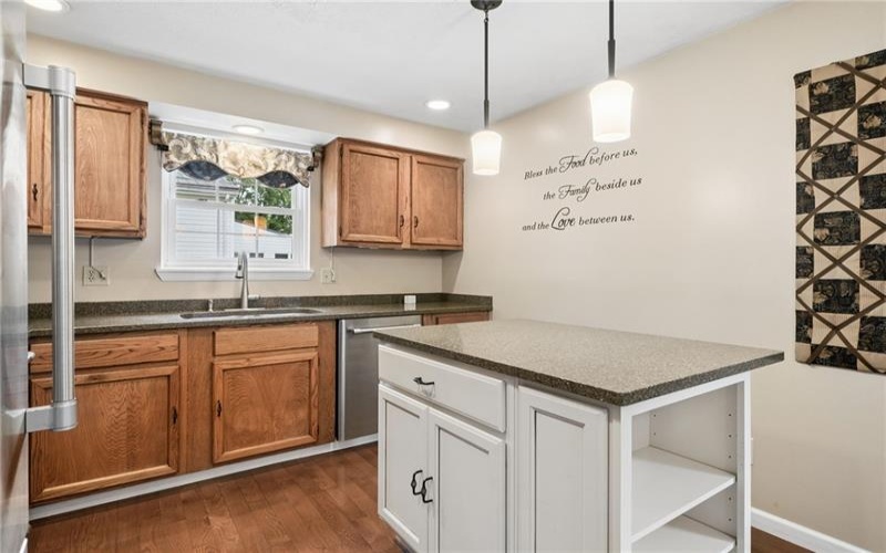 221 David Drive, Delmont, 15626, 3 Bedrooms Bedrooms, 9 Rooms Rooms,2.1 BathroomsBathrooms,Residential,For Sale,David Drive,1764302