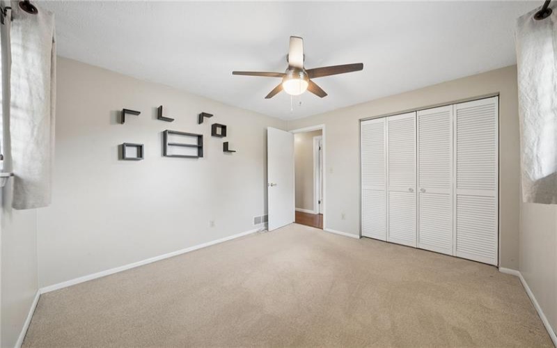 221 David Drive, Delmont, 15626, 3 Bedrooms Bedrooms, 9 Rooms Rooms,2.1 BathroomsBathrooms,Residential,For Sale,David Drive,1764302