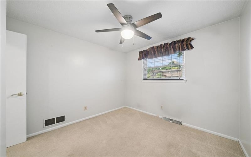 221 David Drive, Delmont, 15626, 3 Bedrooms Bedrooms, 9 Rooms Rooms,2.1 BathroomsBathrooms,Residential,For Sale,David Drive,1764302