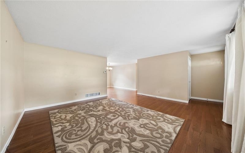 221 David Drive, Delmont, 15626, 3 Bedrooms Bedrooms, 9 Rooms Rooms,2.1 BathroomsBathrooms,Residential,For Sale,David Drive,1764302