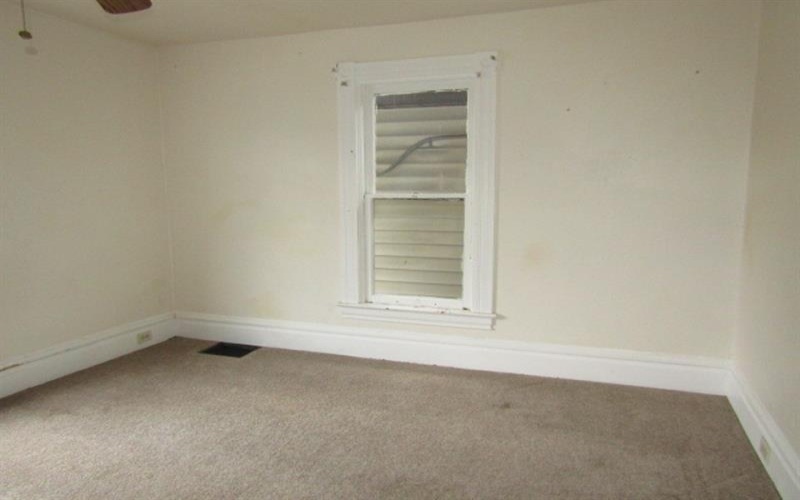 223 2nd St, Jeannette, 15644, 2 Bedrooms Bedrooms, 5 Rooms Rooms,1.1 BathroomsBathrooms,Residential,For Sale,2nd St,1764307